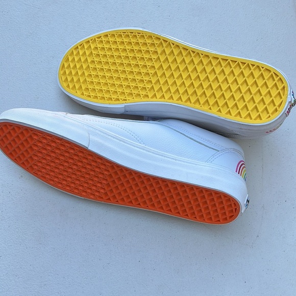 VANS X FLOUR SHOP | Old Skool Rainbow Leather Sneakers - Picture 6 of 7